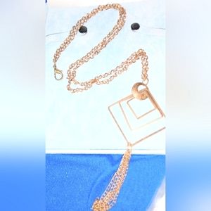 Vintage Gold Tone Chain Tassel Necklace